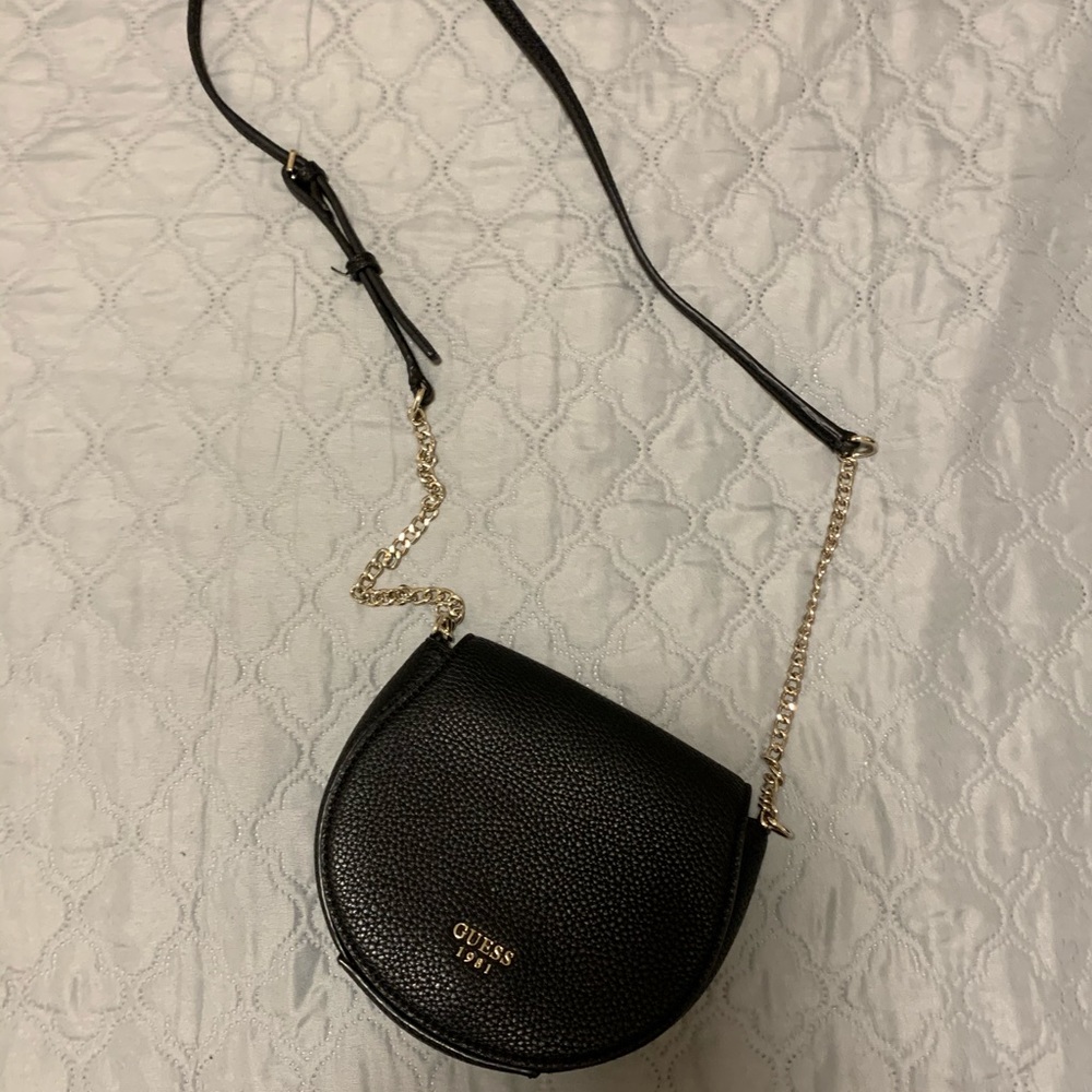 Guess black purse